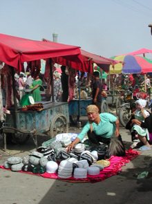 Western-China-Silk-Road-Tour-hat-sales