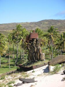 anakena statues Easter Island tour