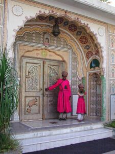 India-Tour-Gujarat-Rajasthan-opening-the-door