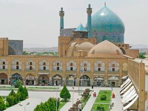 Iran-Tour-Persepolis-Pasargad-Bistoun-Isfahan-Shiraz-Shush-Isfahan-Hamadan-Isfahan