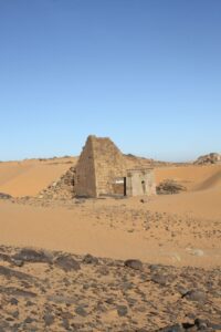 Sudan-Tour-Nile-River-Tombos-El-Kurru-Kawa-Meroe-Amun-Temple-2