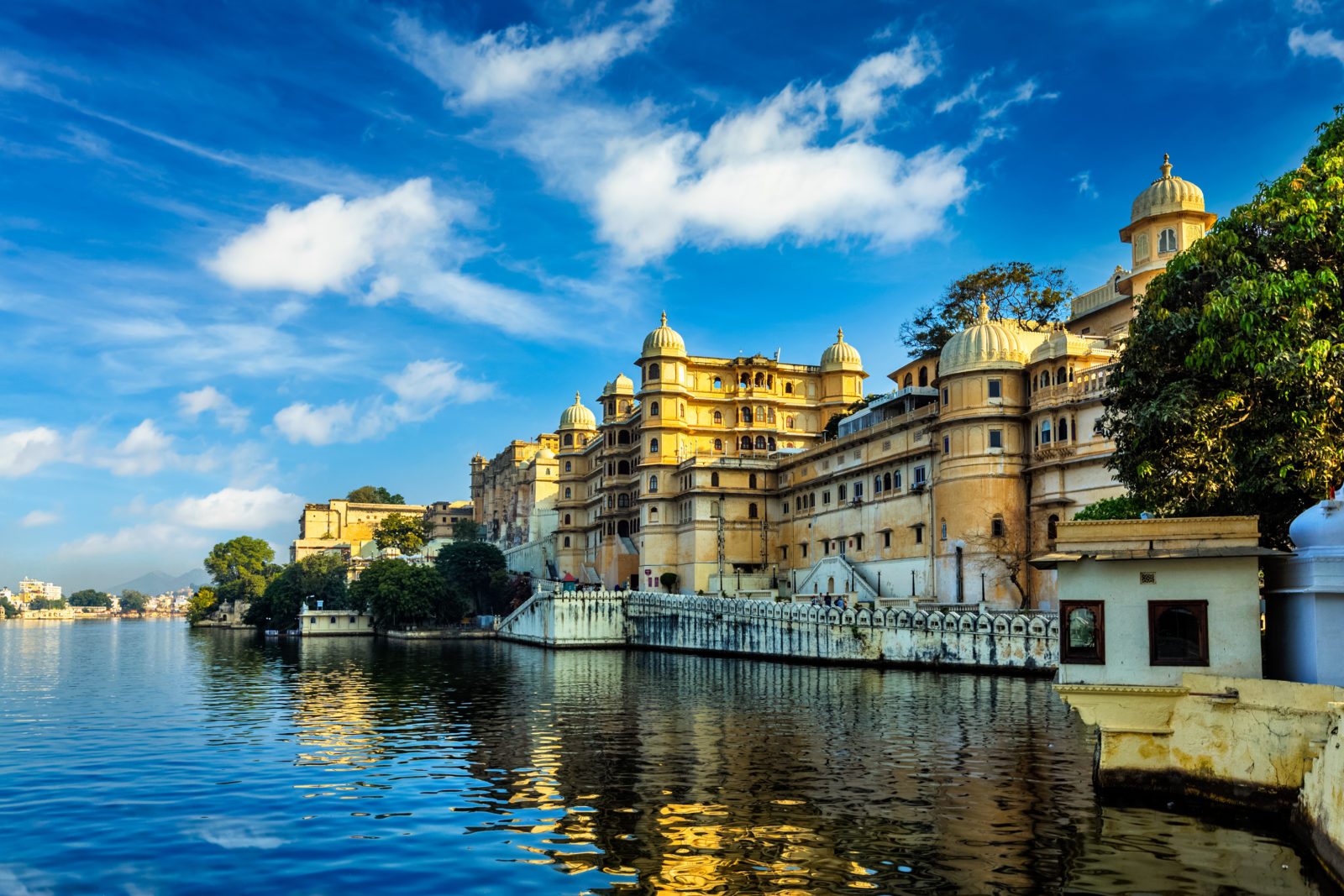 City Palace. Udaipur India tour