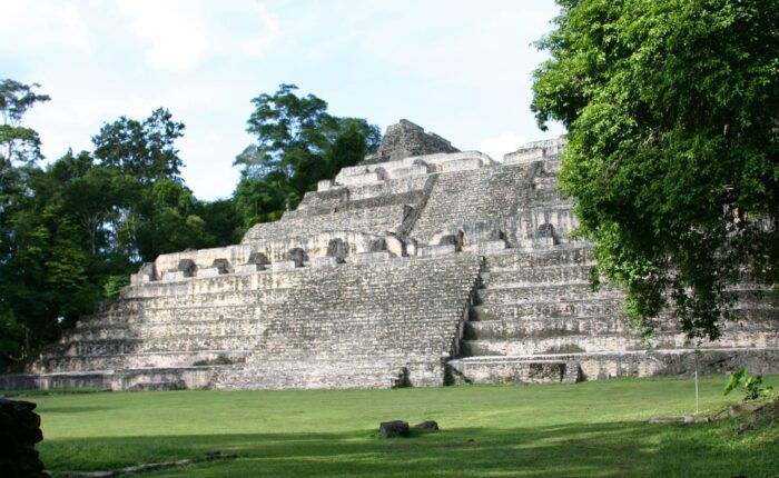 xunantunich Stanley Guenter tour Belize tour