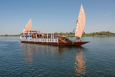 Egyptian Dahabiya tour cruise on Nile