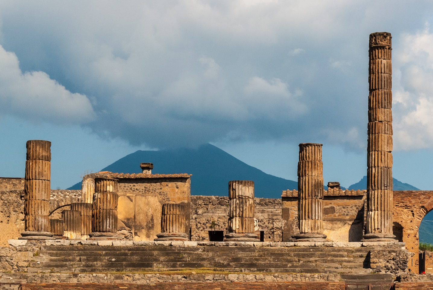 Pompeii and Mt. Vesuvius Italy tour